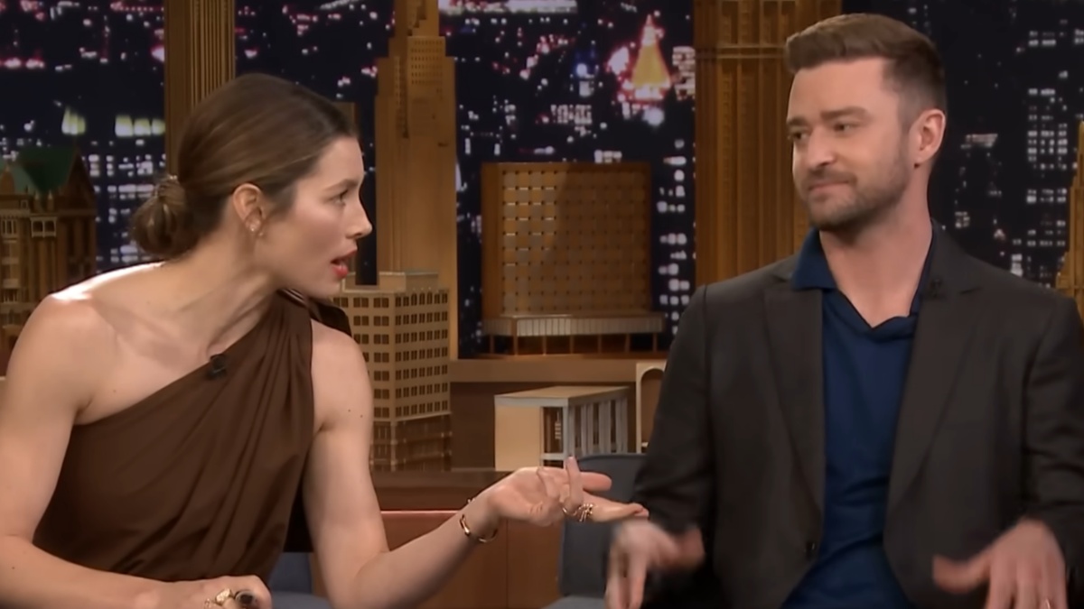 Jessica Biel reacts to Justin Timberlake DUI footage