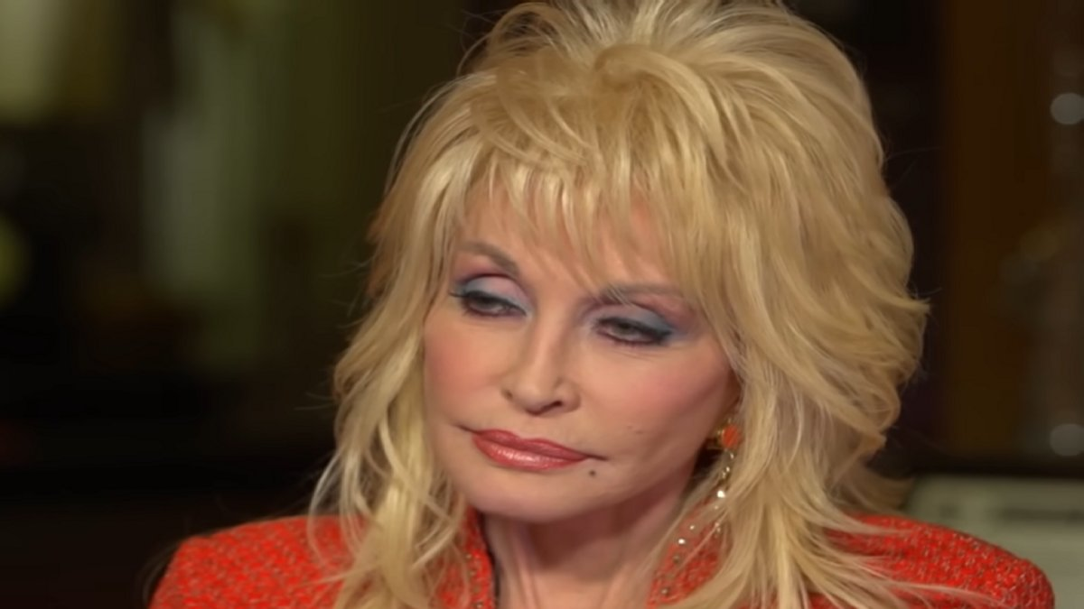 Dolly Parton’s Sister Shares Emotional Update on the Tennessee Icon After a Difficult Year of Loss: ‘All Out of Whack’